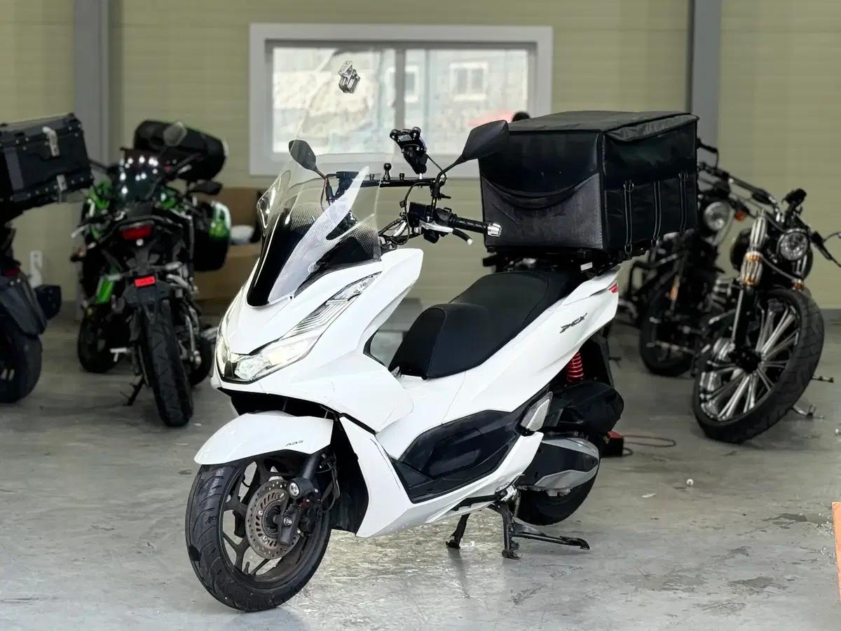 pcx125 21년식 3만키로 배달세팅 차량 실키로수 저렴히 판매합니다