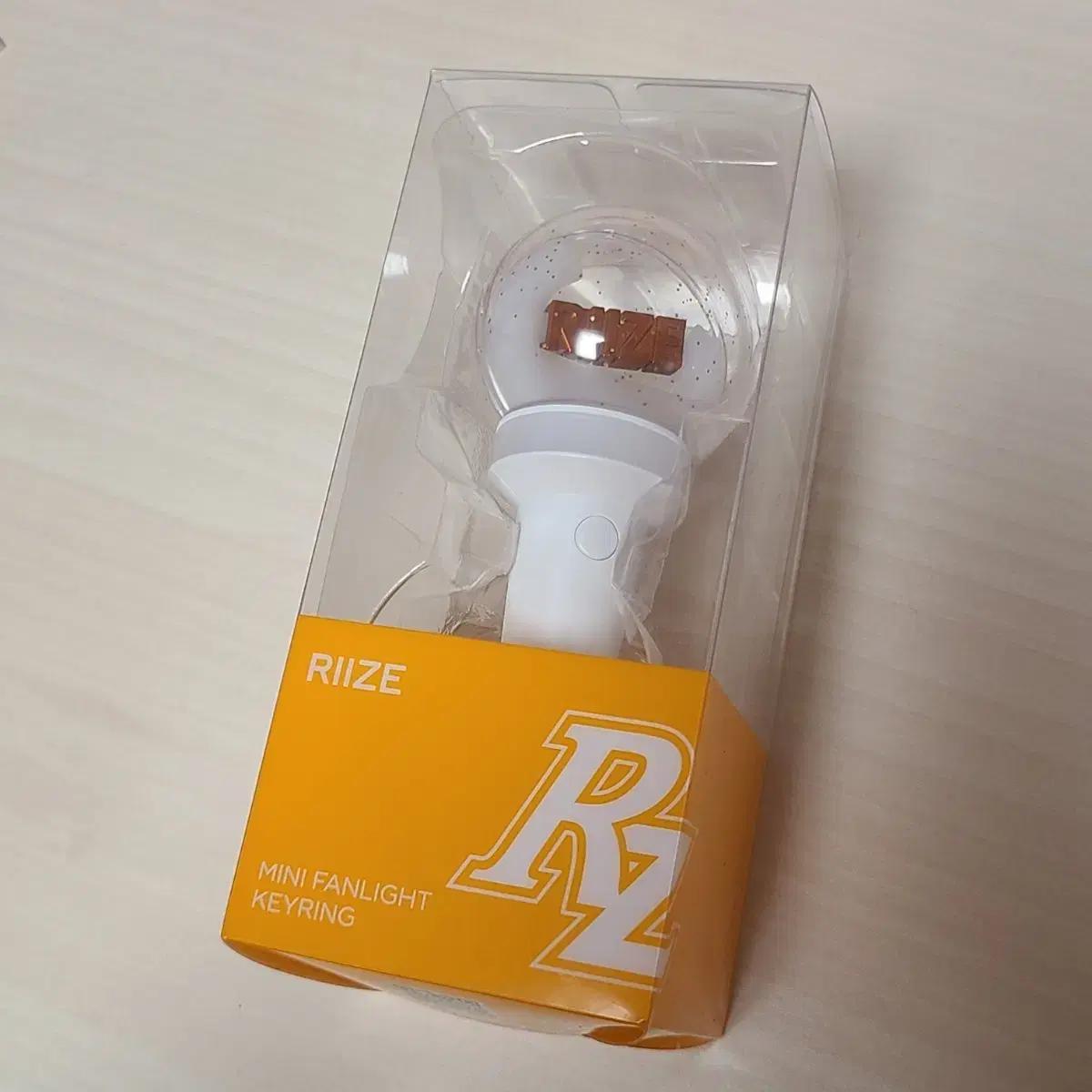 라이즈 미니응원봉 키링 판매 / 건전지 ㅇ
