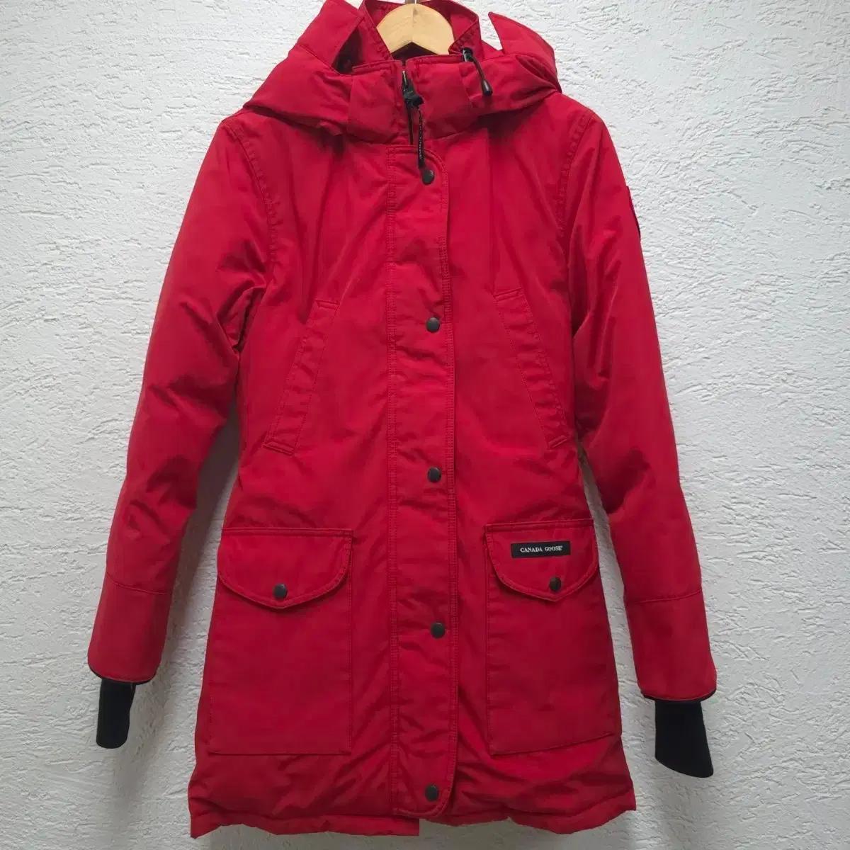 캐나다구스 여성 레드 패딩 코트 XS (정품)