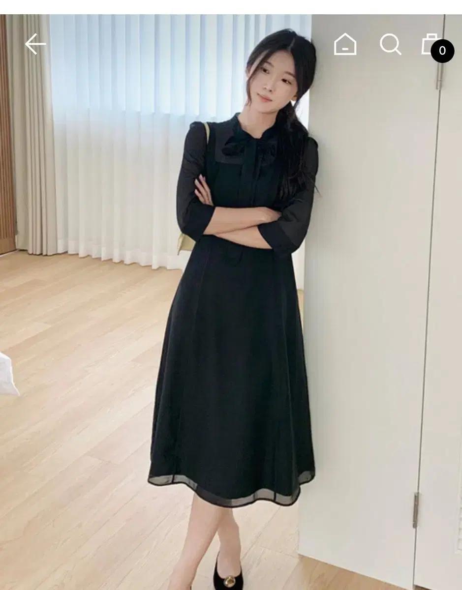 하객룩 잇미샤 타이 쉬폰 원피스 블랙