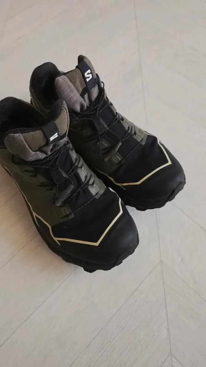 살로몬 선더크로스 고어텍스 트레일 트레킹화 사이즈265