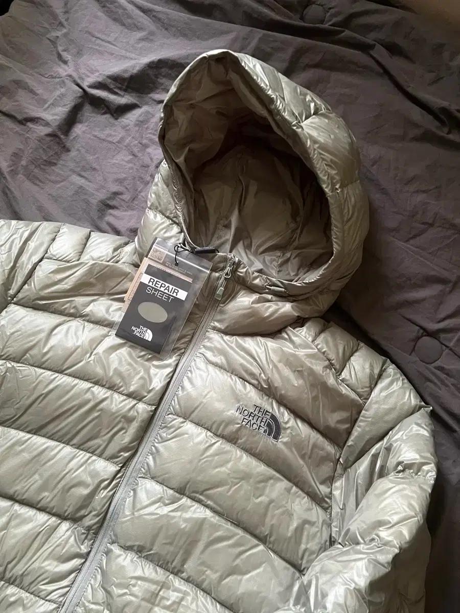 (M) 노스페이스 경량패딩 라이트카키 마티에 새상품