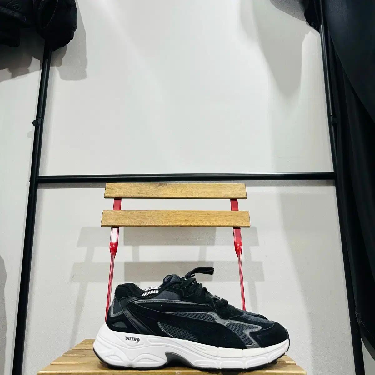 280) 푸마 운동화 남성 남자 런닝화 니트로 블랙