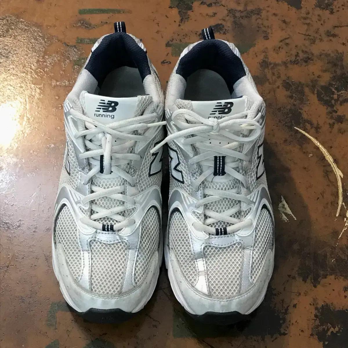 뉴발란스 530 신발 스니커즈 운동화 280 사이즈