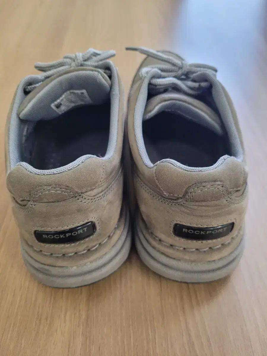 락포트 신발 255사이즈