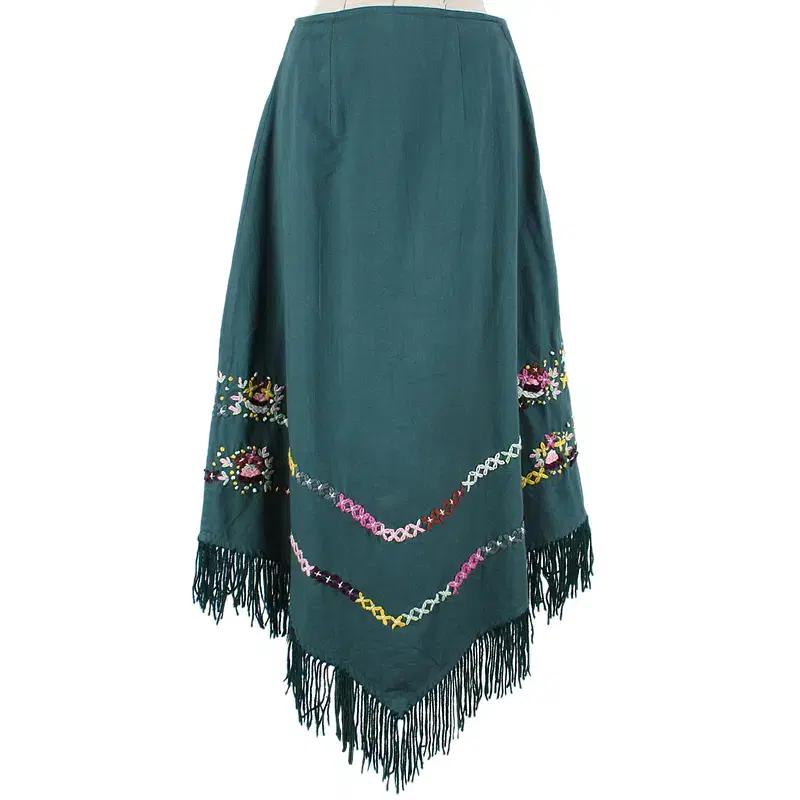 프린지 니트 꽈배기 나비 별 스타 꽃무늬 플라워 자수 언발 플레어 롱치마