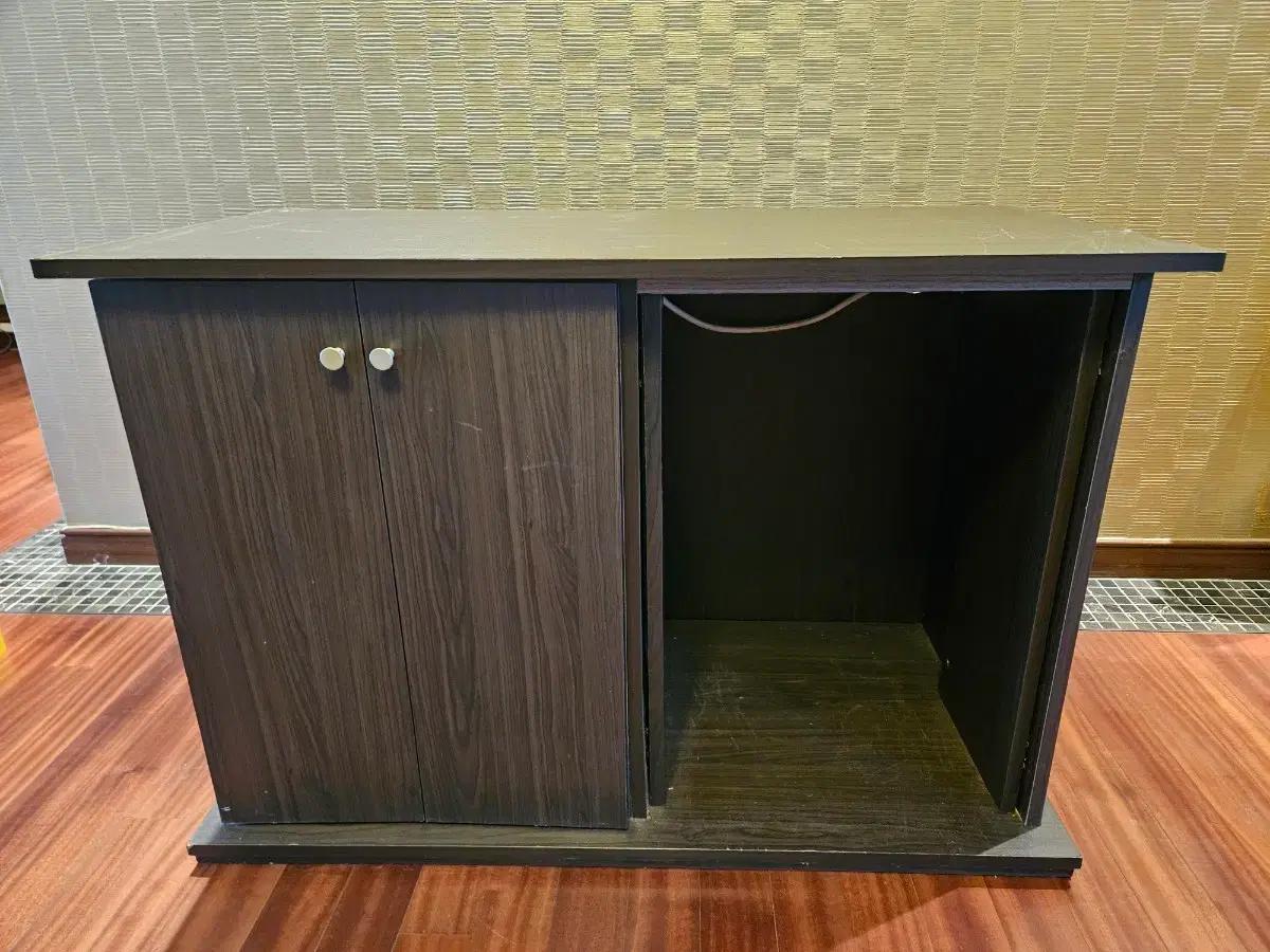 3자어항 받침대 하단 다이 팝니다