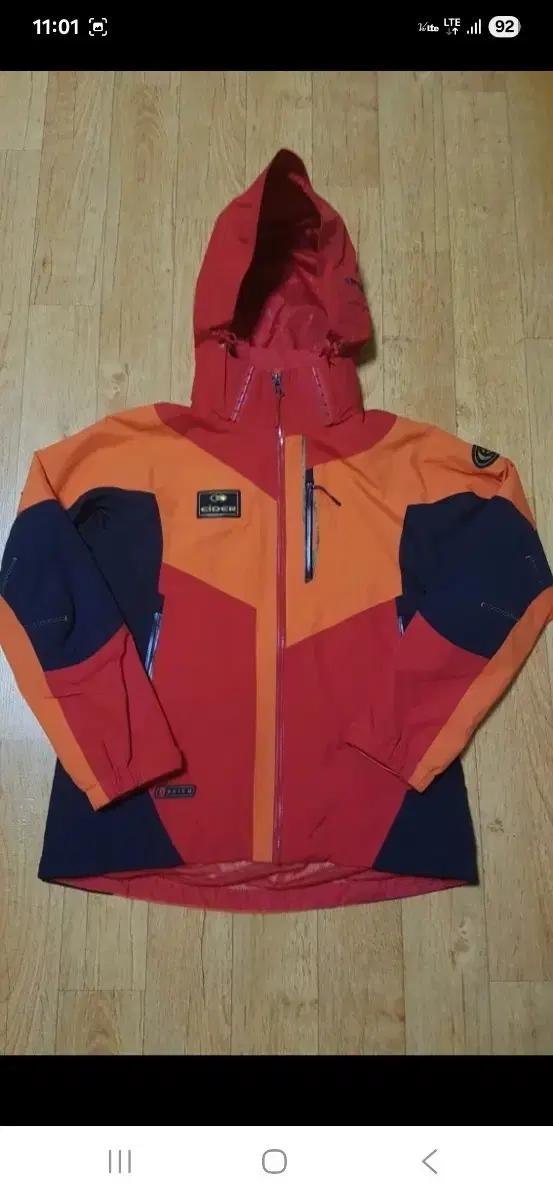 (새상품급)아이더 여성 고어텍스 바람막이 등산산악용 자켓, 55사이즈