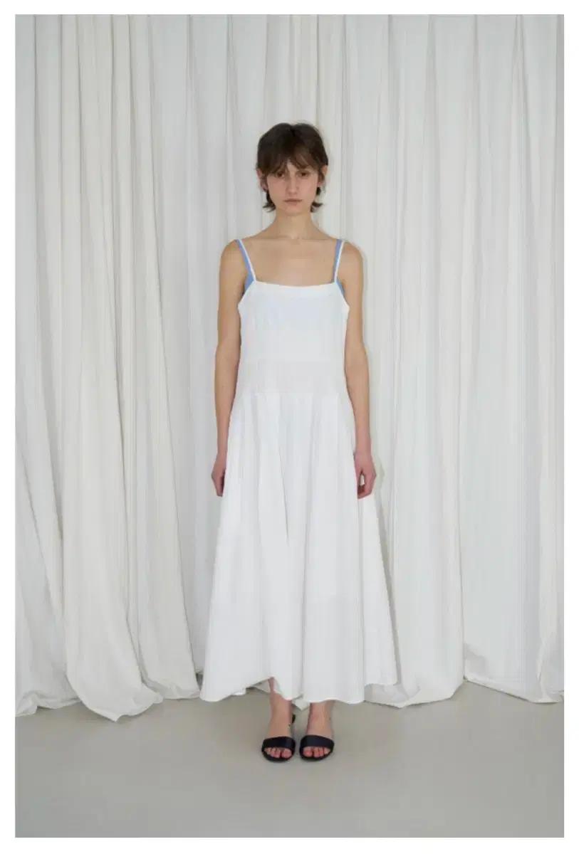 sodinkybread 쏘딩키브레드 Linda Long Dress