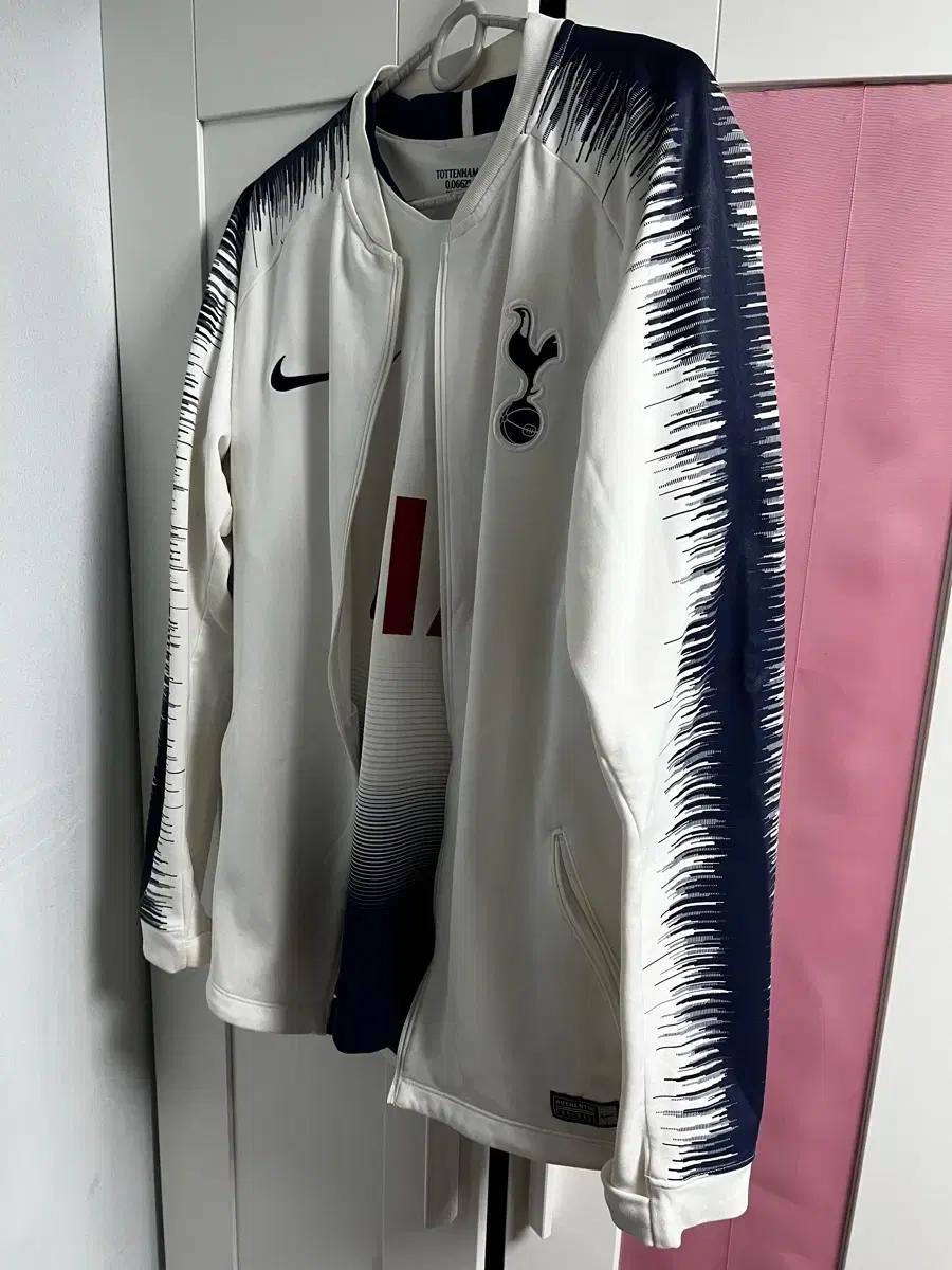 나이키 토트넘 홋스퍼 18/19 트레이닝