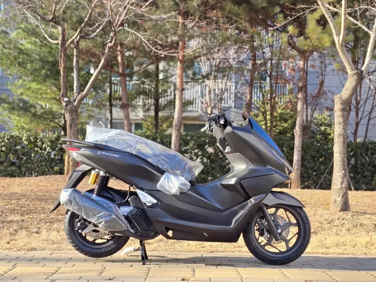 [탑바이크] 2026년식 혼다 PCX125 ABS 맷블랙 신차즉시출고