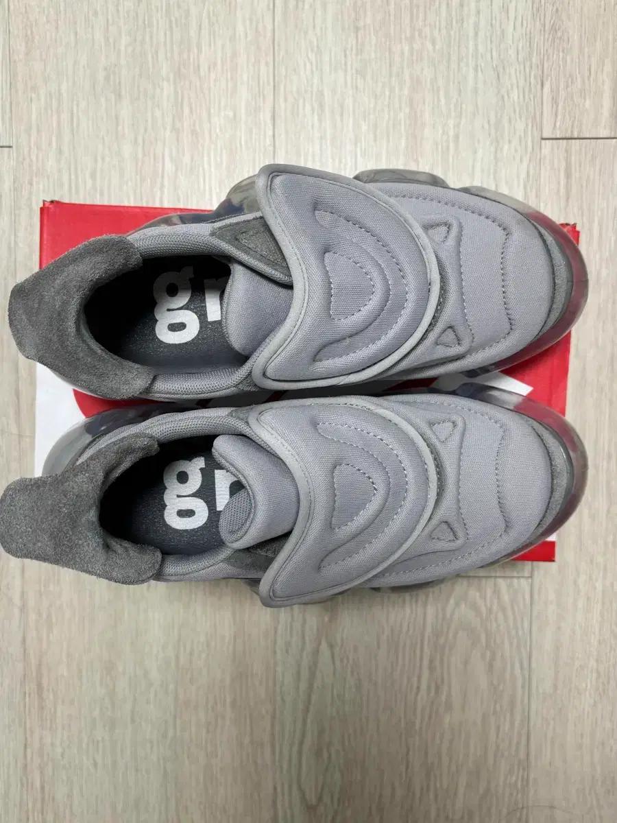 그라운즈 Grounds 모피 나즈카 220