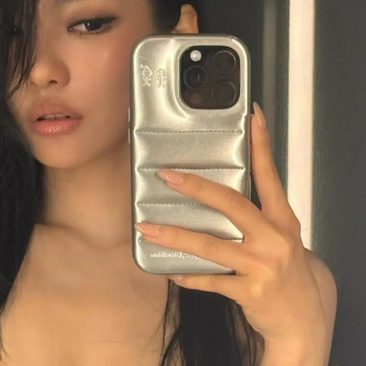 어반아웃소피스티케이션 urban sophistication 실버 패딩