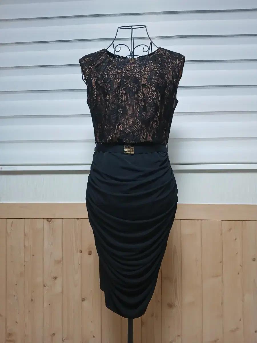 MOJO.S.PHINE 블랙 레이스 슬림핏 원피스 /하객룩 데이트룩 추천
