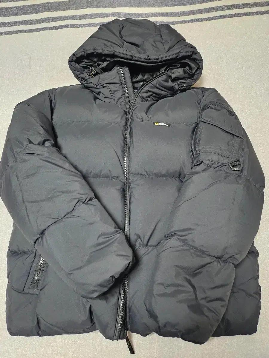 내셔널지오그래픽 숏패딩 상태 최상급