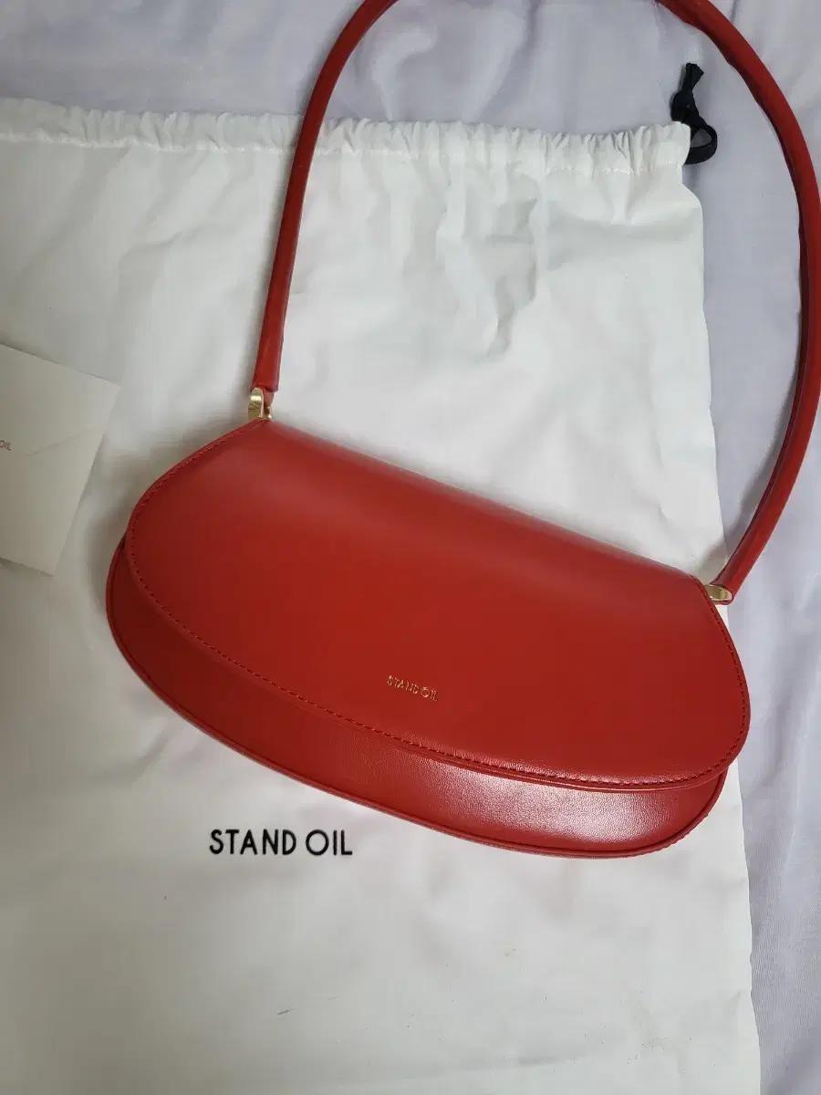 스탠드오일 / 클램백 / 토마토