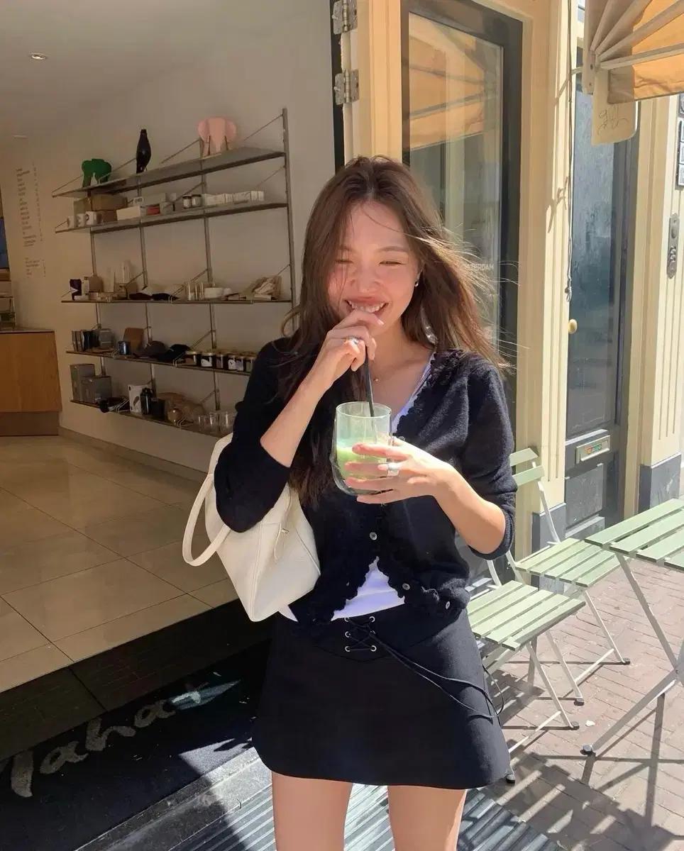 타낫 레이스 트림 브이넥 가디건 여성니트가디건 여성겨울가디건 여성니트