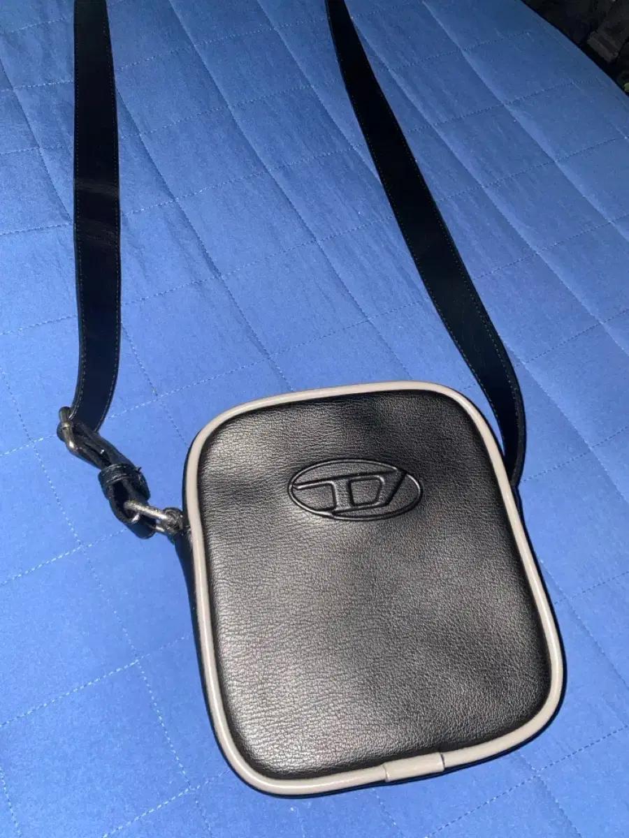 디젤 미니 가죽 크로스백
