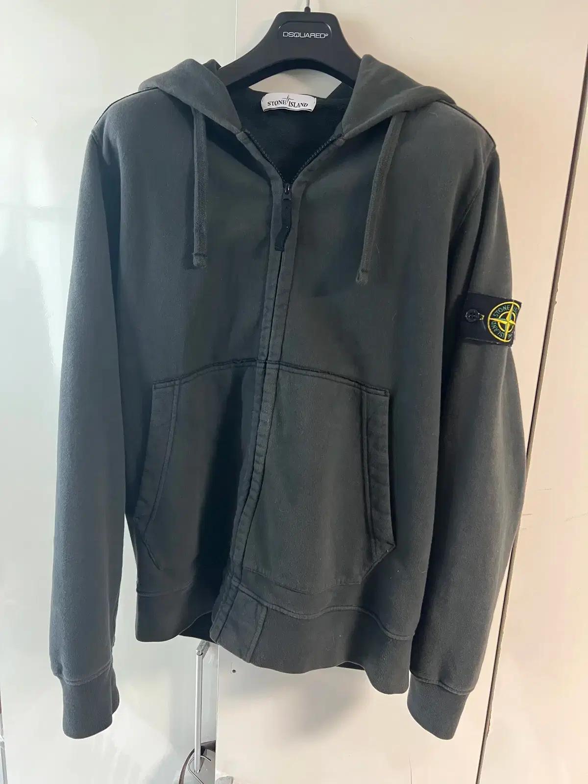 스톤아일랜드 후드집업 어두운 카키색상