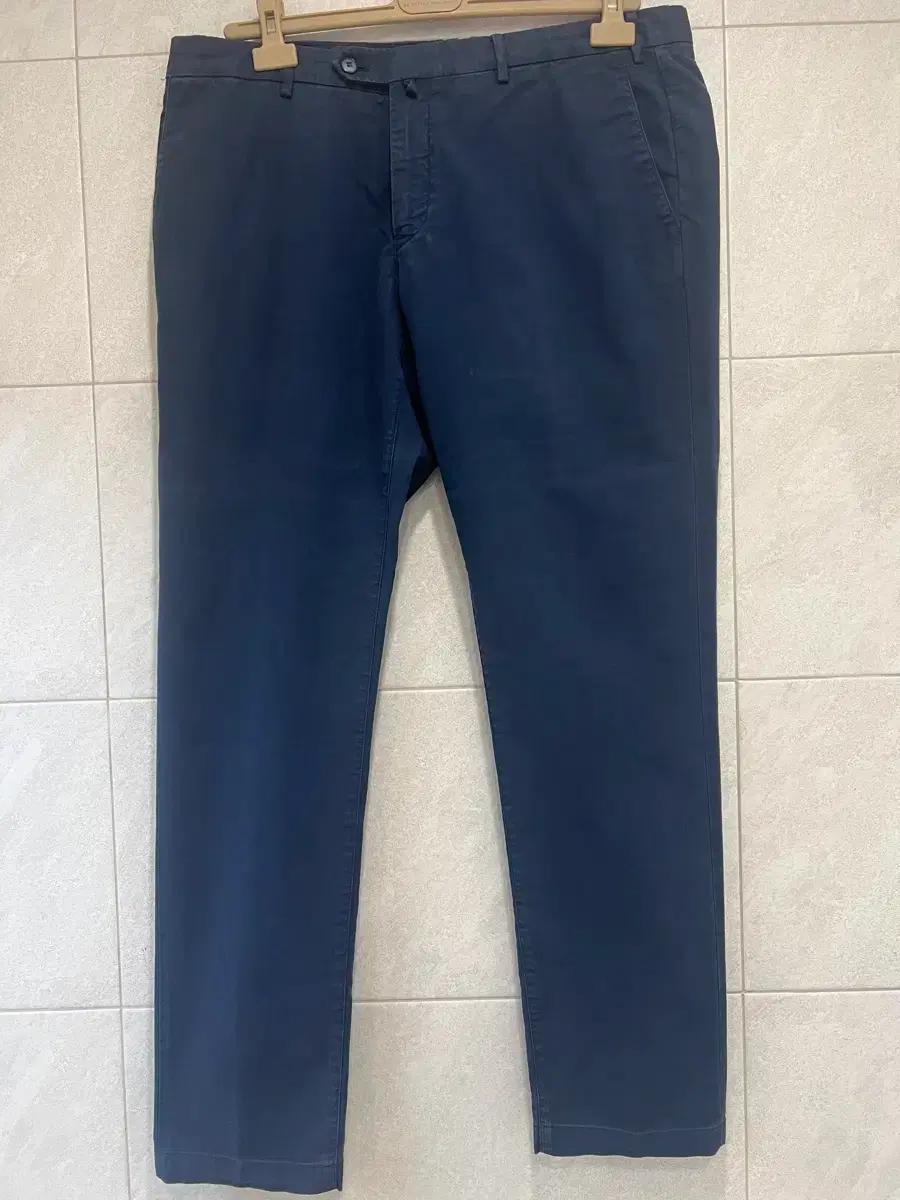 로로피아나 판타플랫 치노 36사이즈