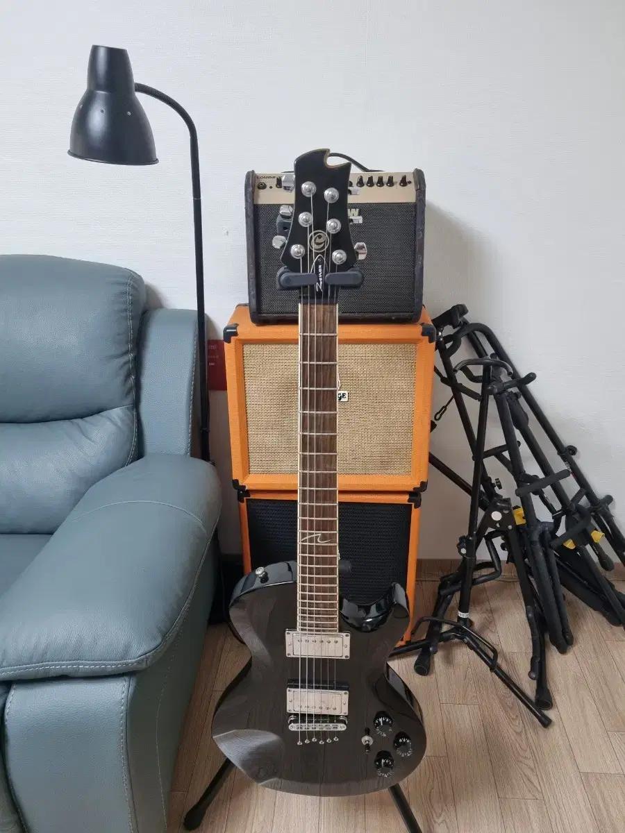 콜트 제닉스 z-44 일렉기타