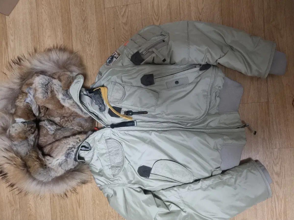 파라점퍼스 여성 고비