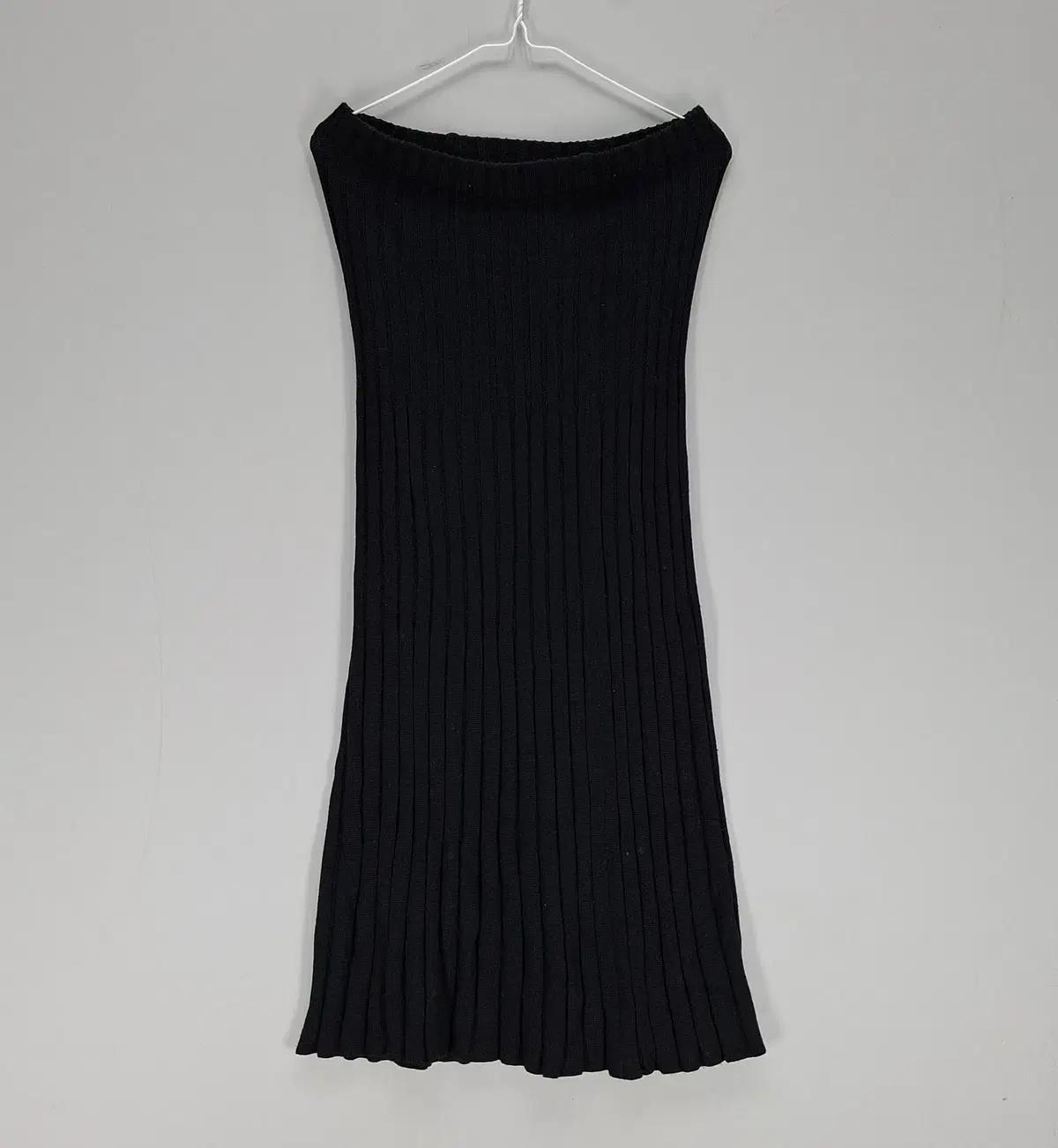 [AI 95%] 베네통 여80 니트탑원피스 봄가을 블랙 64850