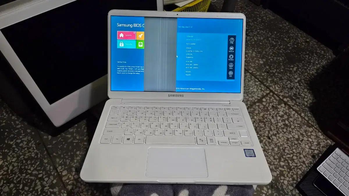 삼성 하자노트북 nt900x3n-k58r 부품용 수리용