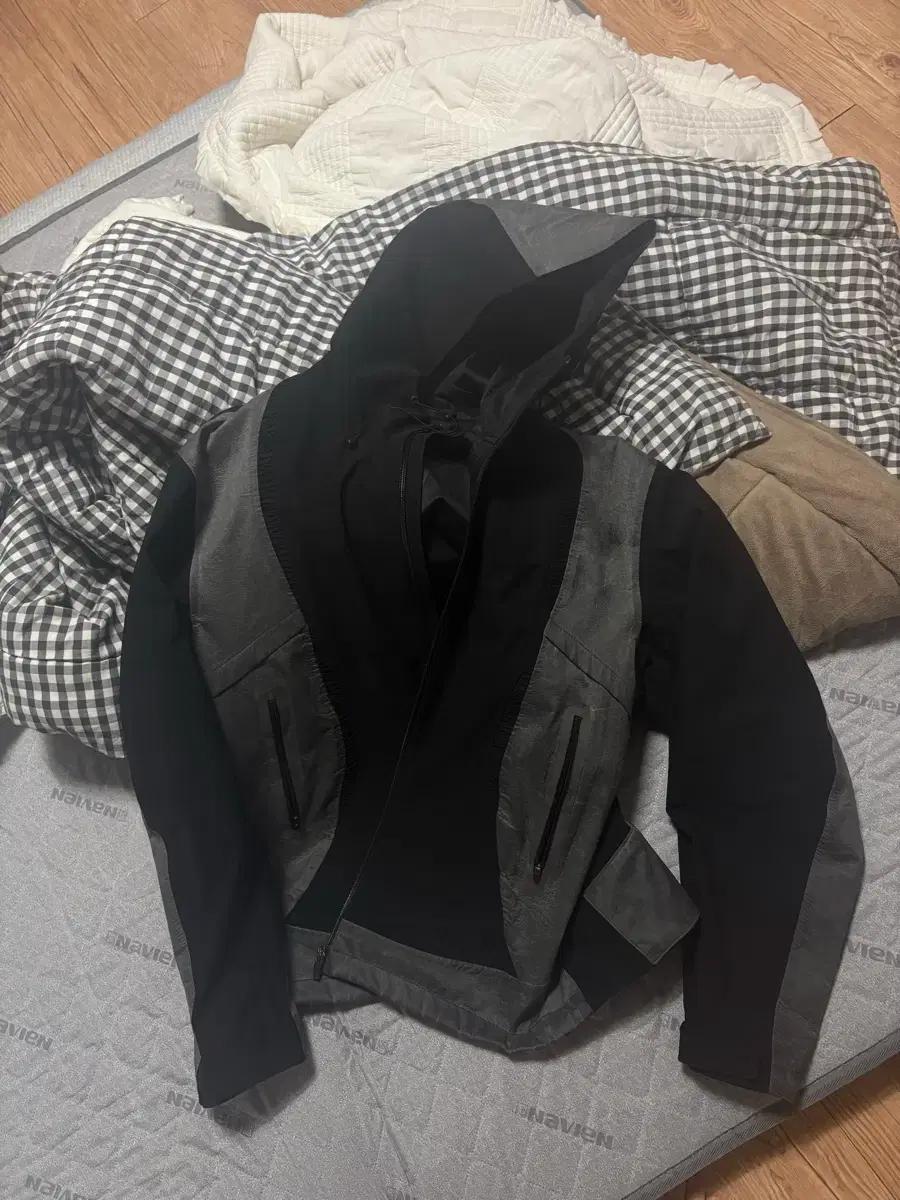 Xlim ep2 바람막이