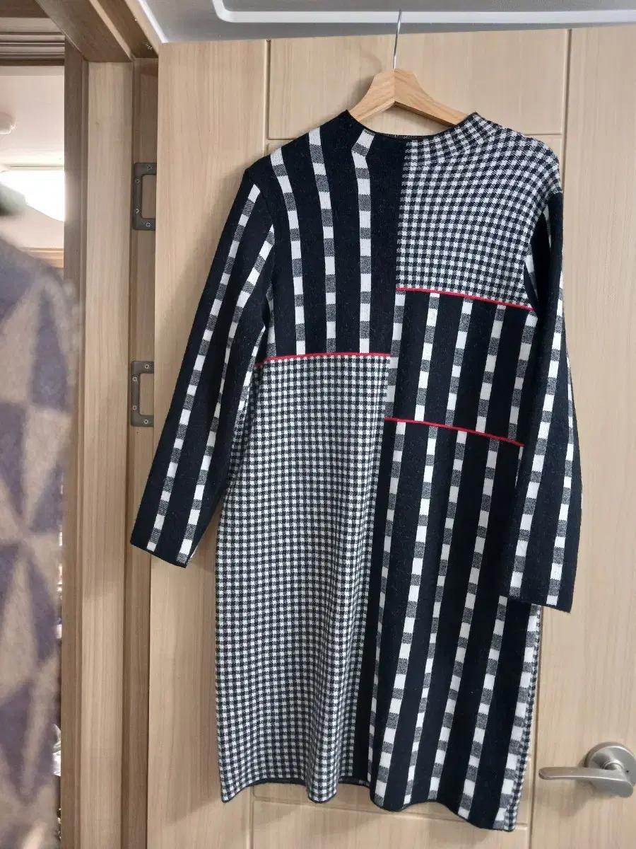 체크/스트라이프 패턴 니트 롱 원피스