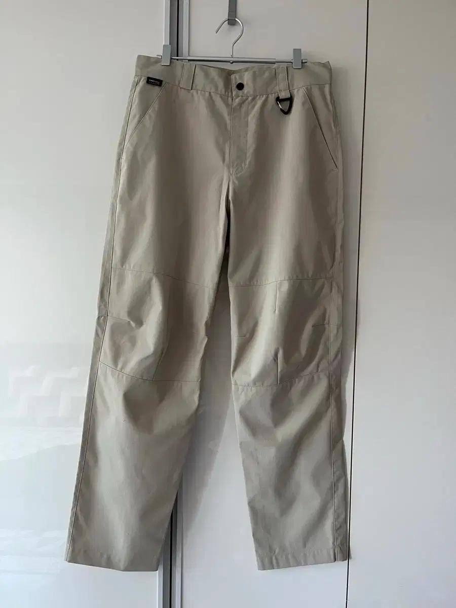 GUVO 코듀라 워크팬츠