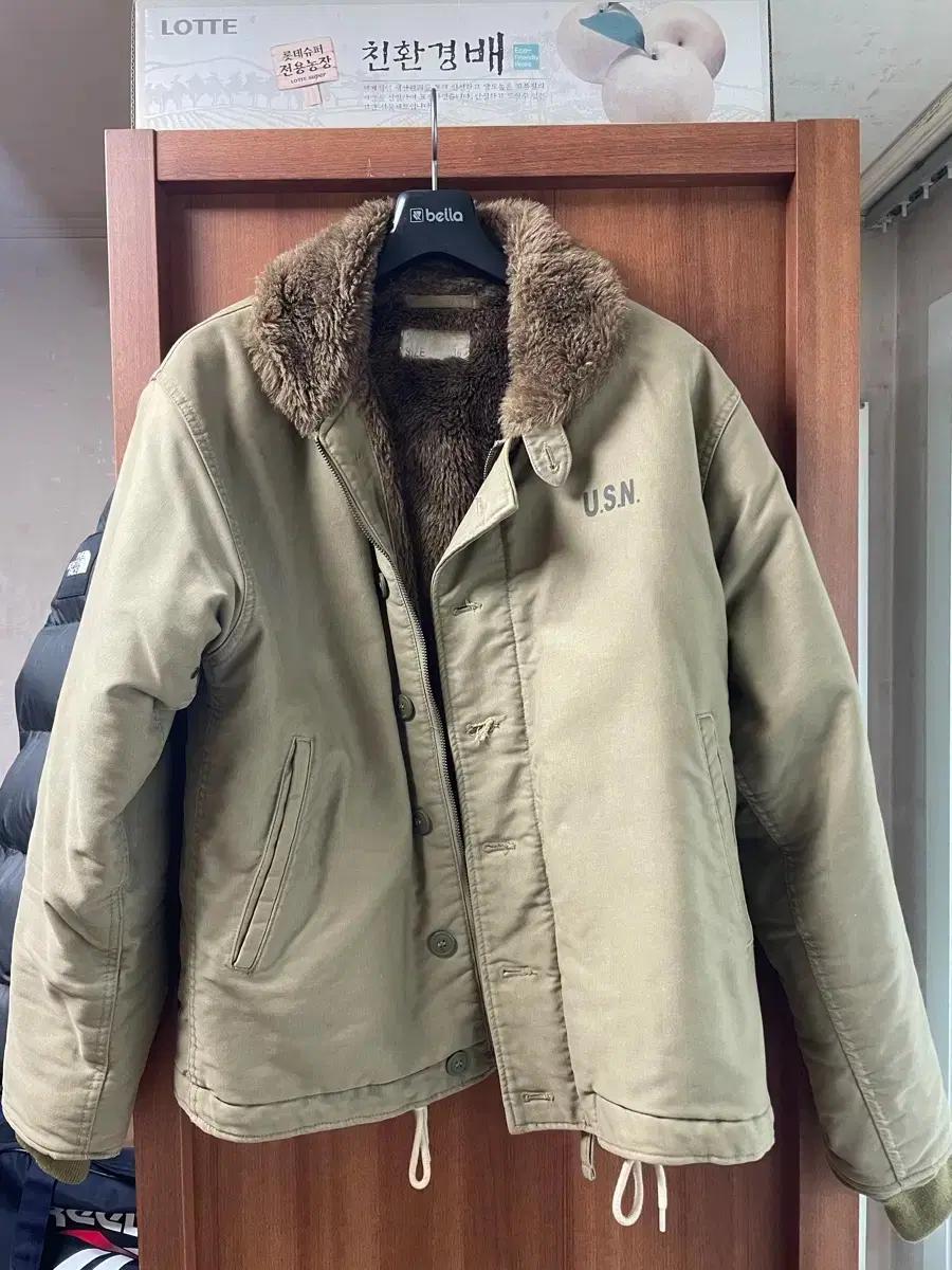 ymclky 덱자켓 36사이즈 판매합니다.