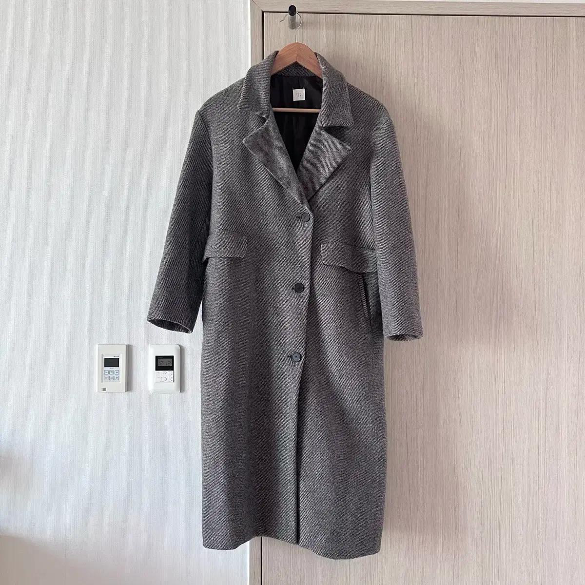 울혼방 헤링본 롱코트