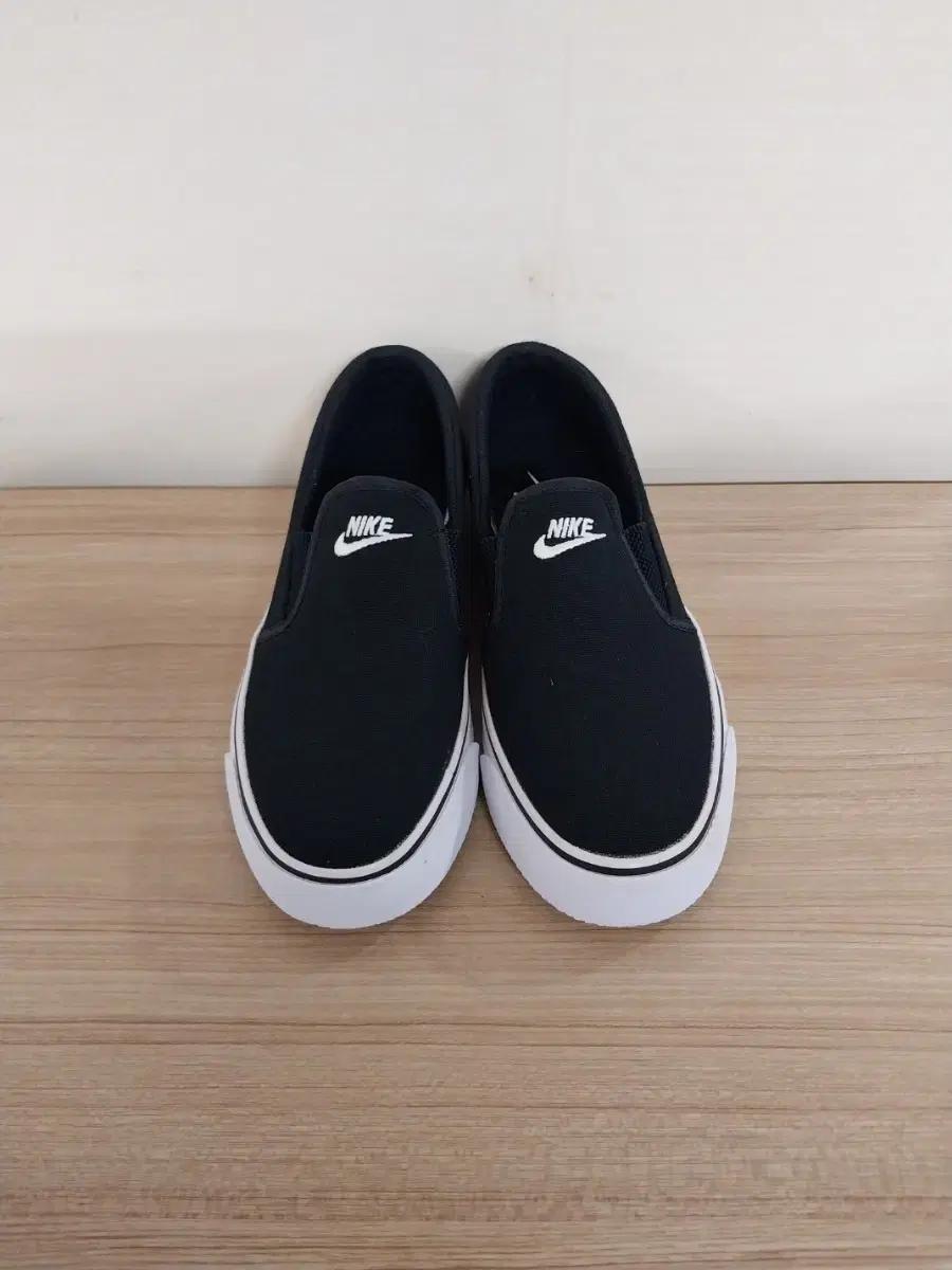 여성 나이키 토키 슬립온, 스니커즈, 캔버스 운동화 (230)