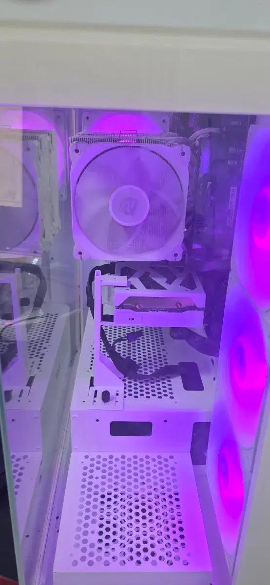 라이젠9 7900x3d , rtx4060ti
