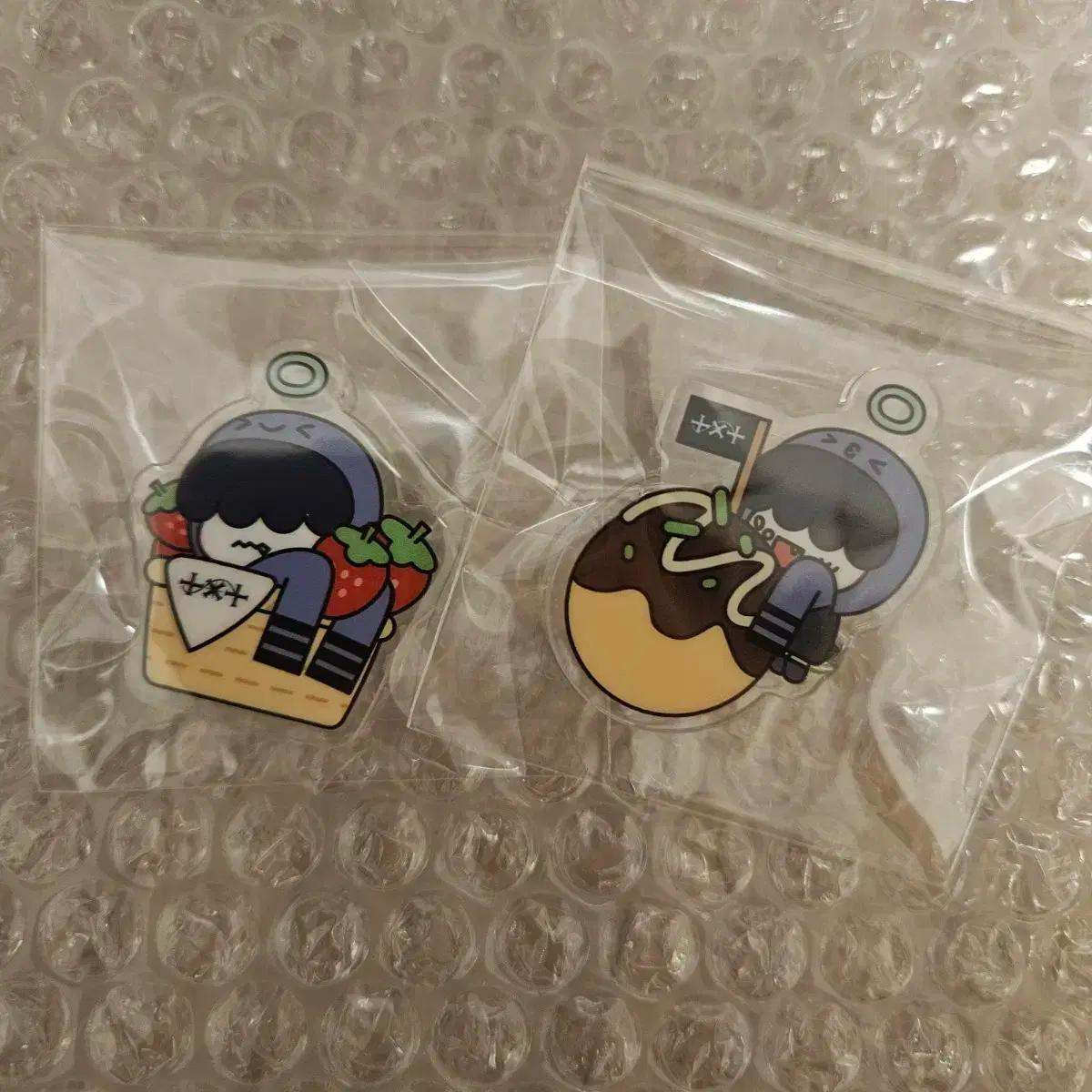 투바투 뿔바투 흠냐링 일본엠디뱃지 딸기 타코야끼