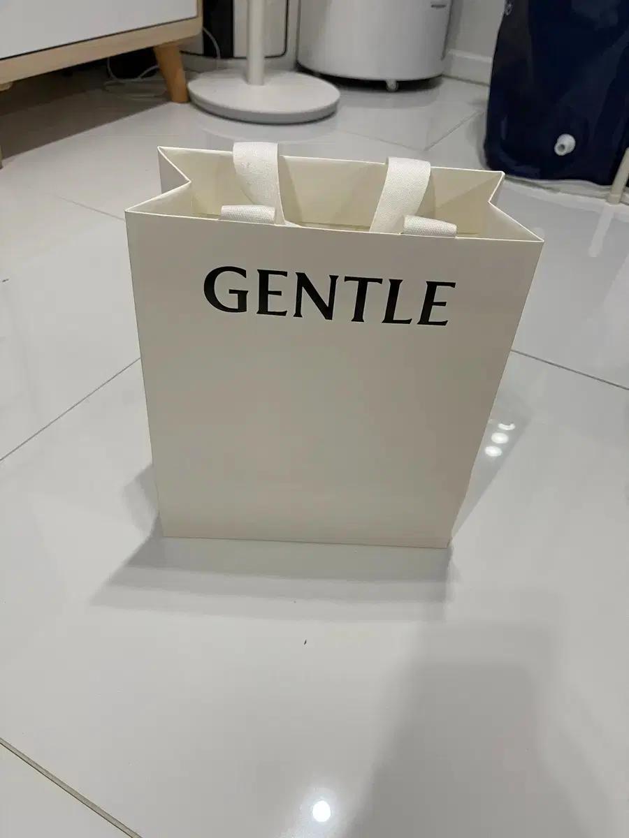 젠틀몬스터 쇼핑백
