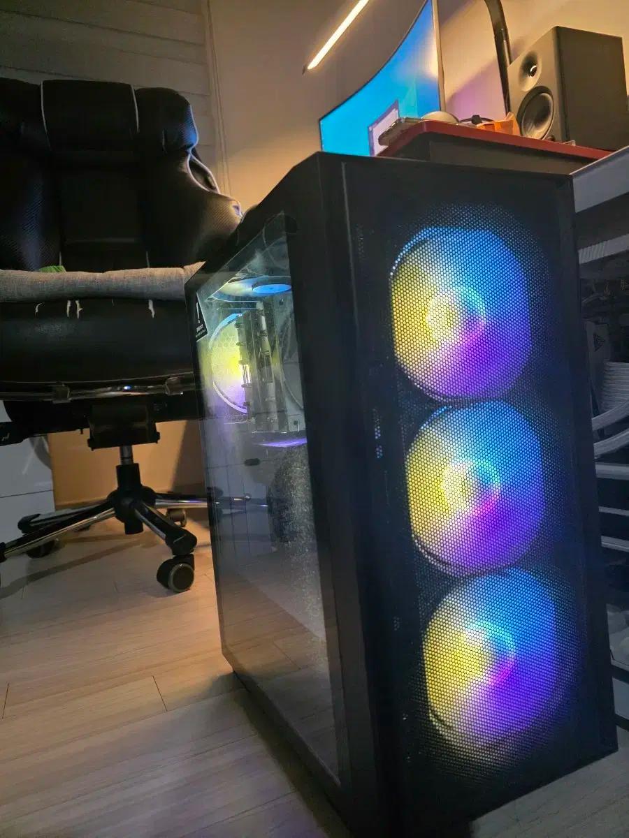 라이젠5 7600 RTX4070TI 본체 팝니다