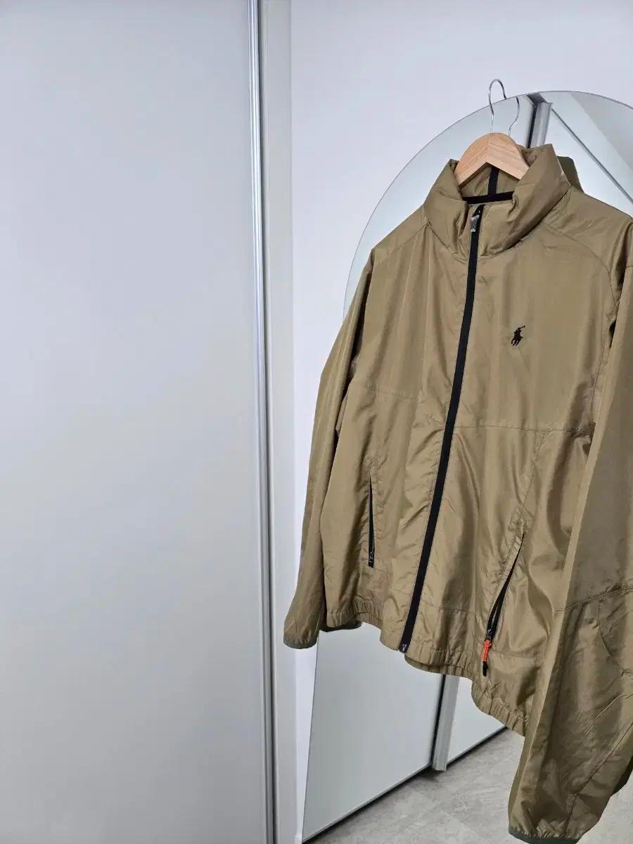 택달린 새상품) 폴로 랄프로렌 남성용 바람막이 점퍼 XL