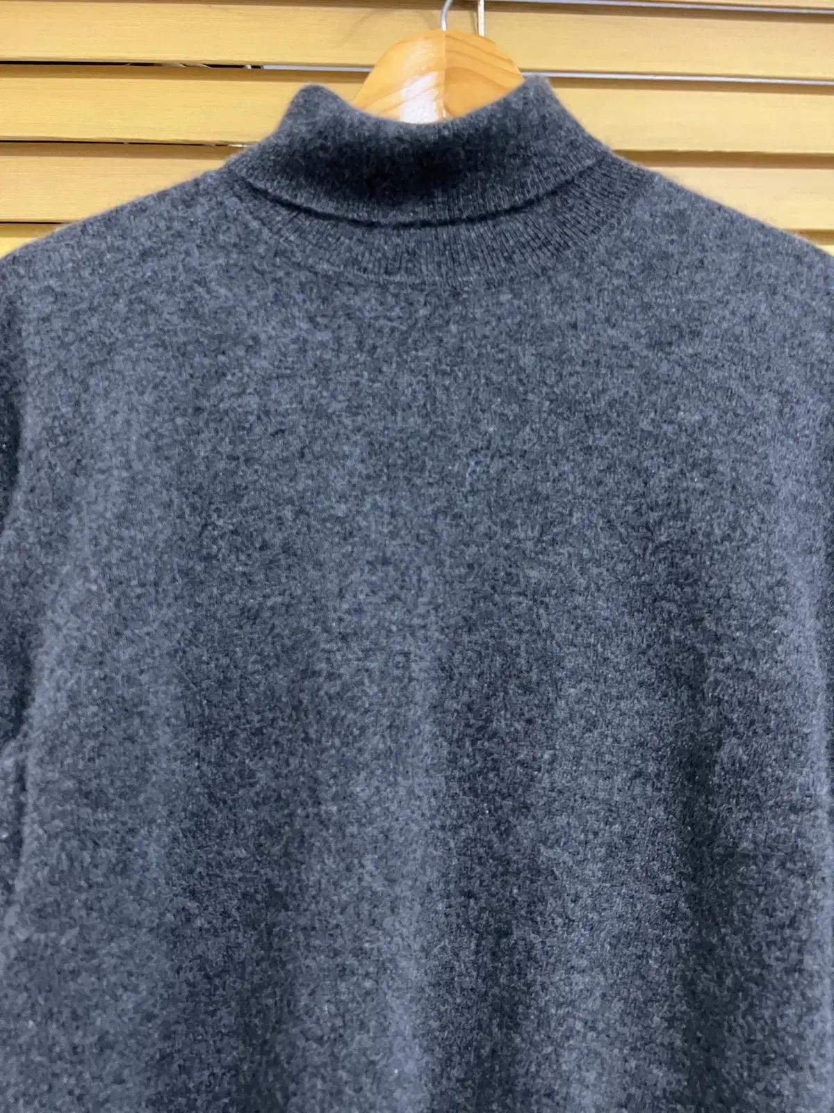 리디아바인 LYDIAVINE 여성 그레이 캐시미어100 터틀넥니트 L