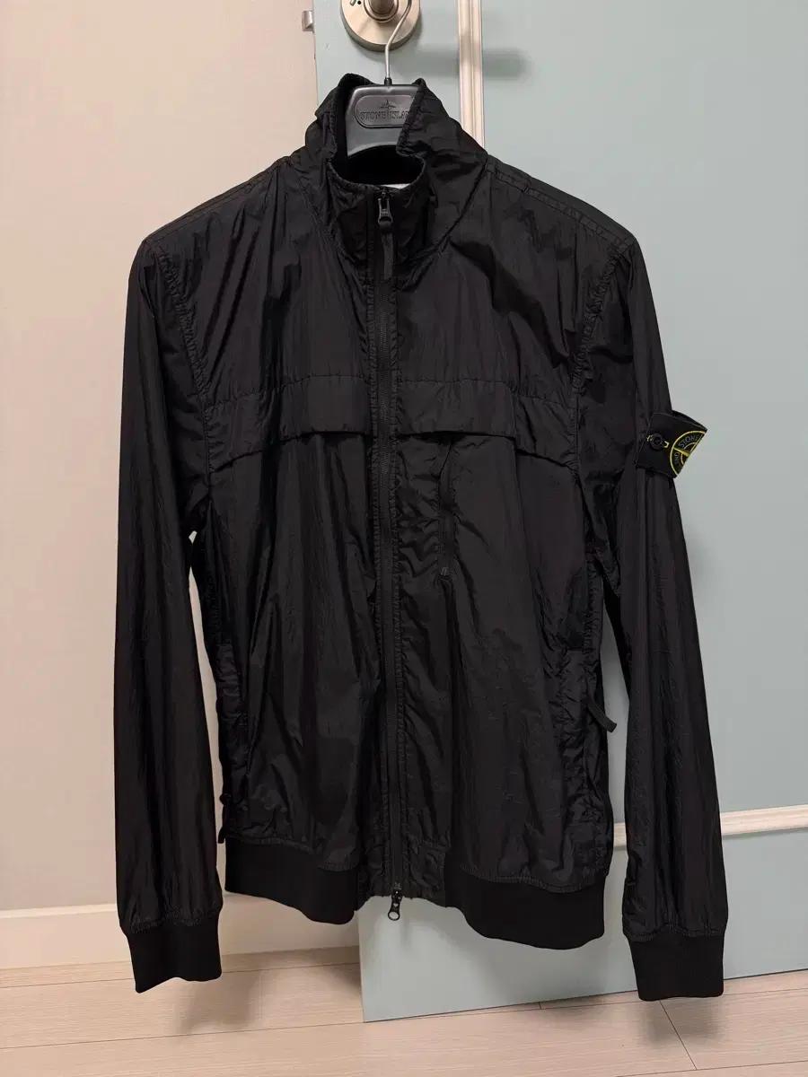 스톤아일랜드 가먼트 다이드 와펜 패치 자켓 M (S급)