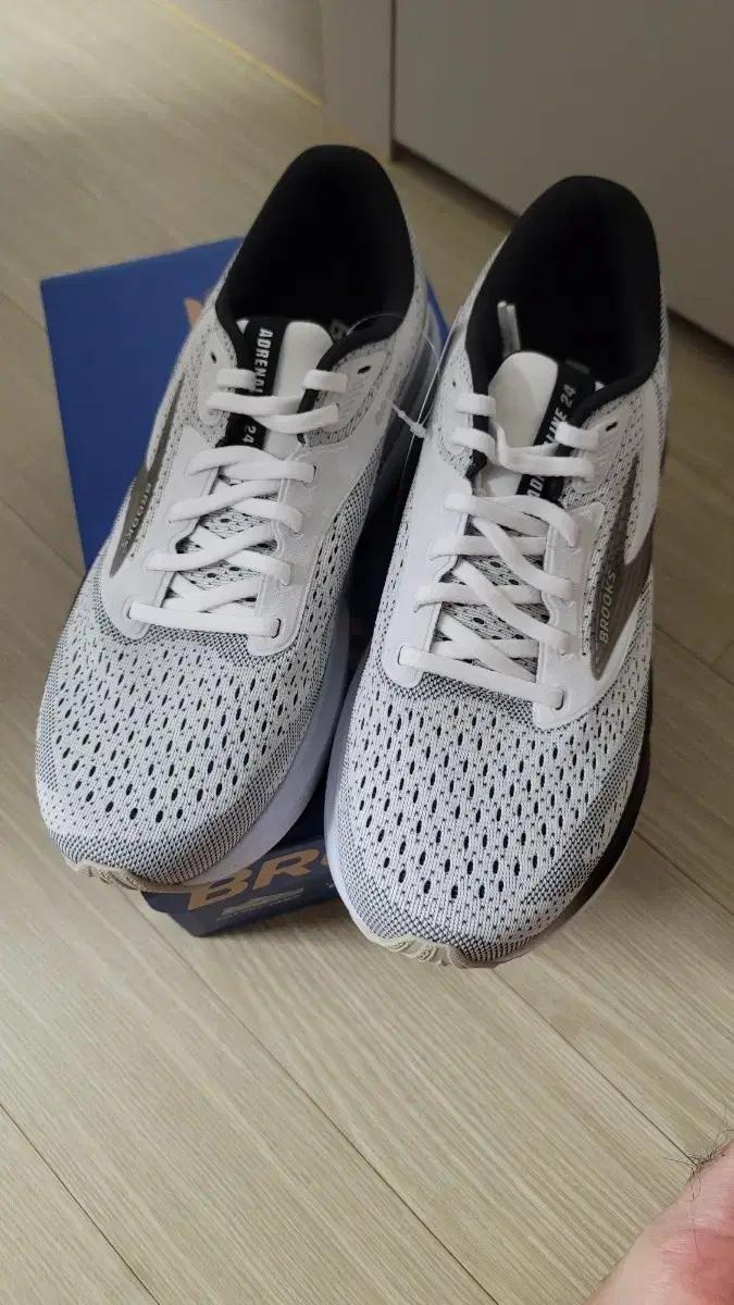 브룩스 러닝화 아드레날린 GTS 24 남성(260~290)