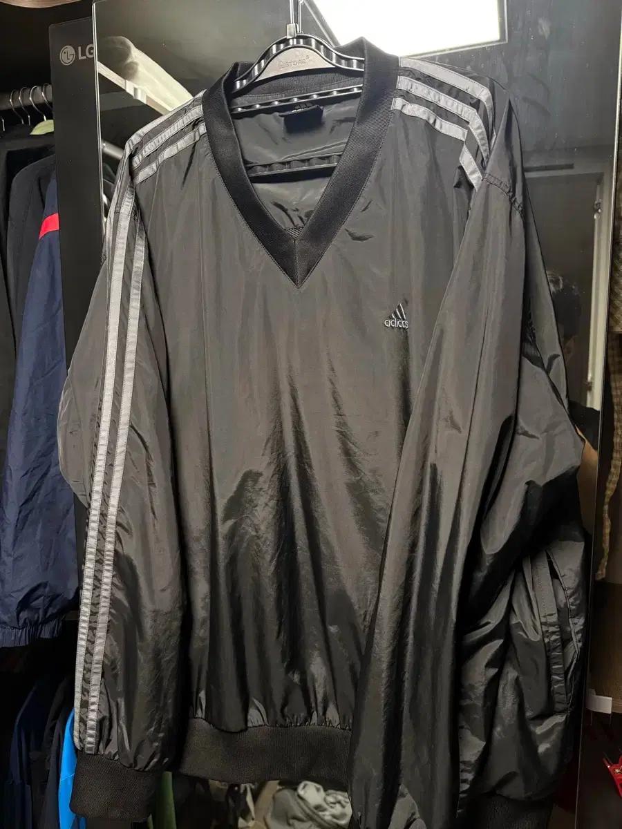 아디다스 웜업 바람막이 XL(105)
