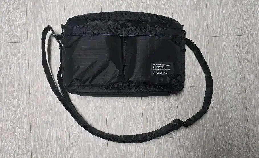 구글 콜라보 오버랩 OVERLAB 가방 크로스백 새상품