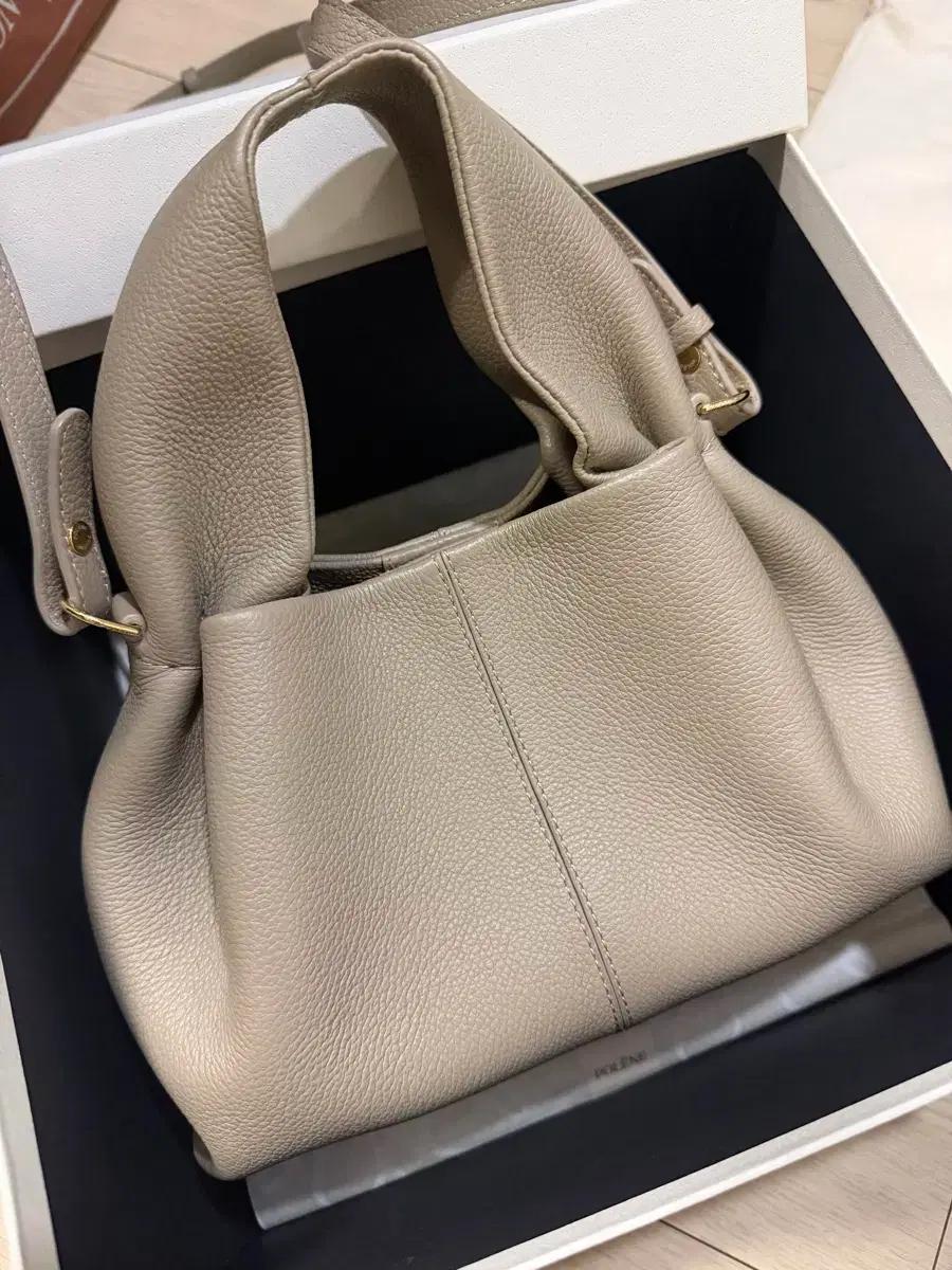 폴렌느 누메로9 네프 미니백(정품100%)