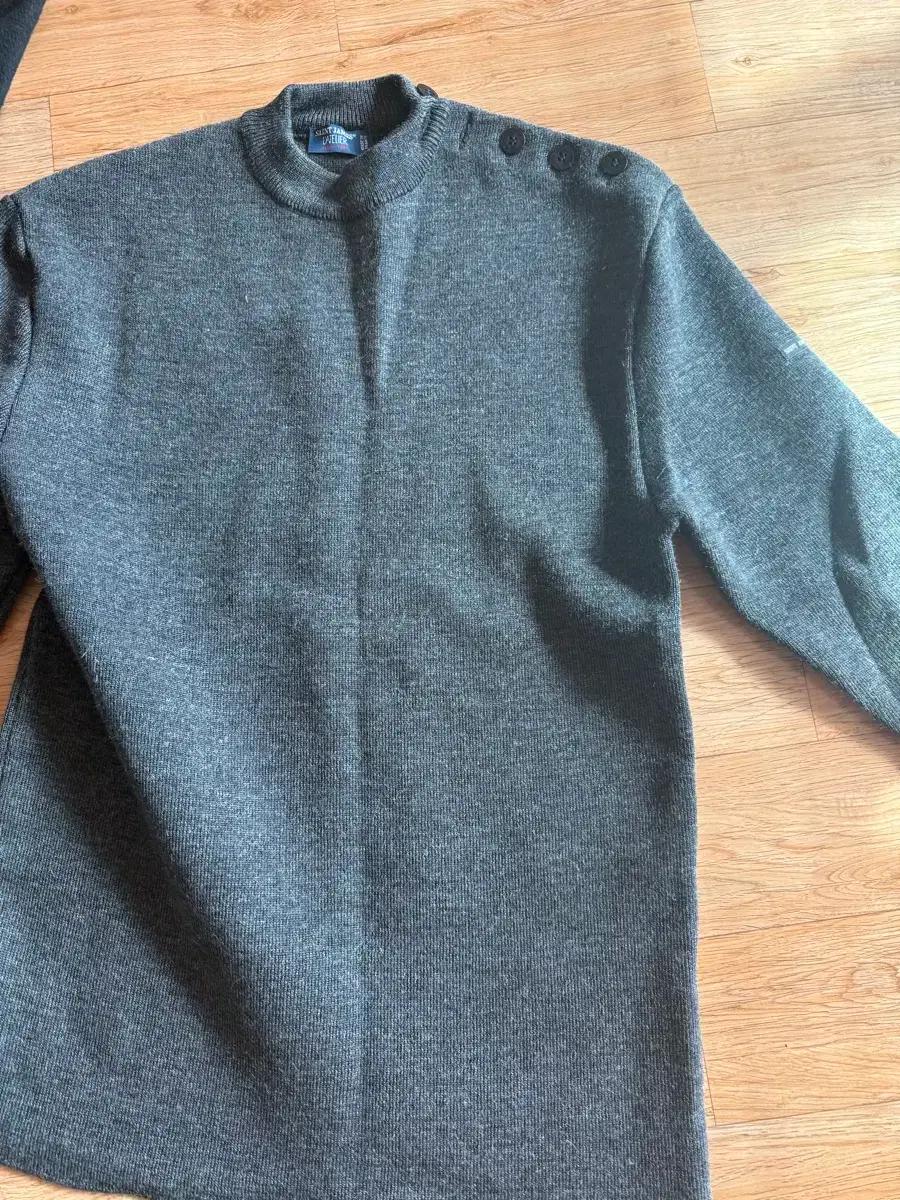 세인트 제임스 니트105