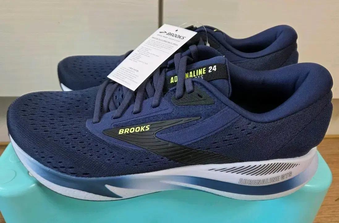 브룩스 아드레날린 GTS 24 네이비 (새상품)