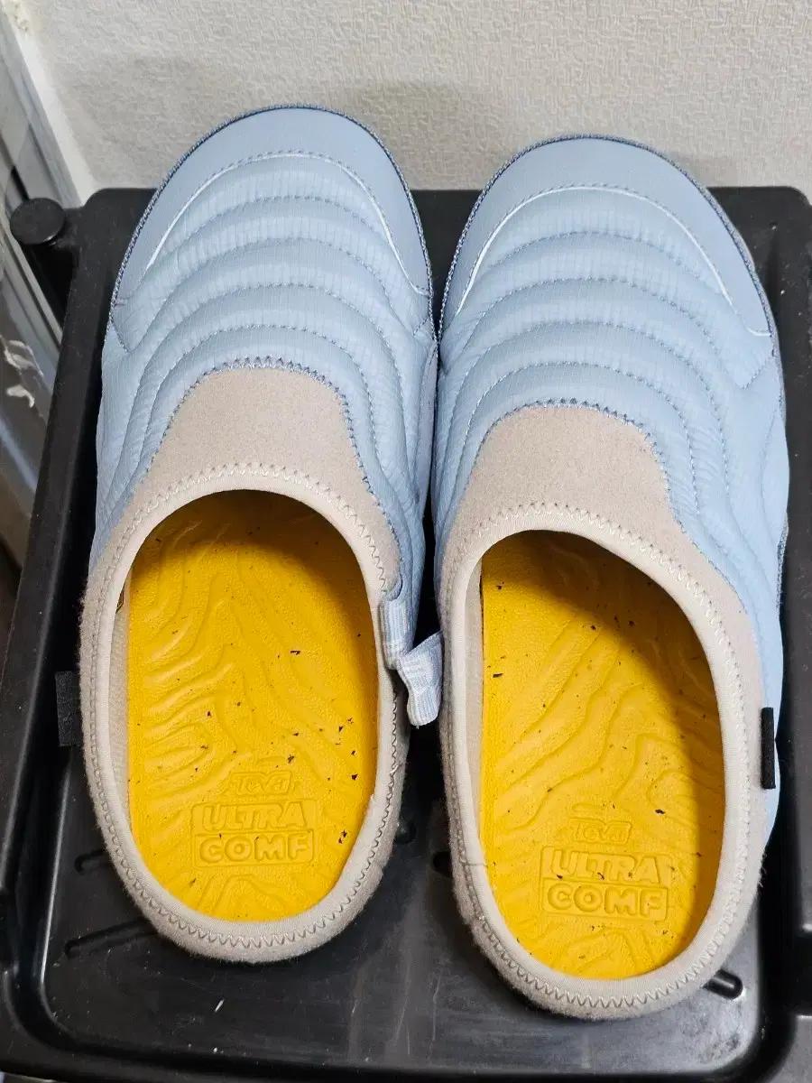 테바 패딩슈즈 패딩슬리퍼 리엠버터레인 240 블루