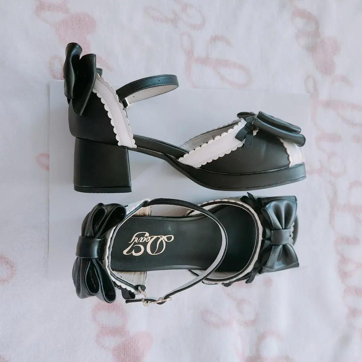 디어리 디마럽 샌들 로퍼 양산형 지뢰계 갸루 리즈리사 버블즈 바디라인