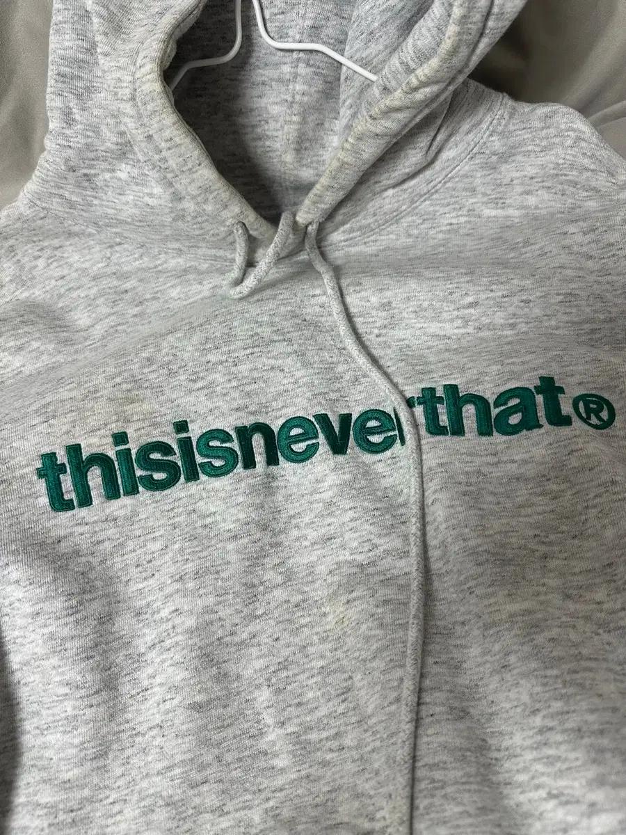 디스이즈네버댓 후드티